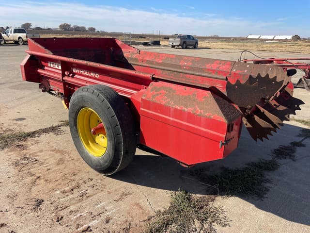 Image of New Holland 514 equipment image 2