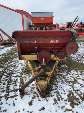 Main image New Holland 516