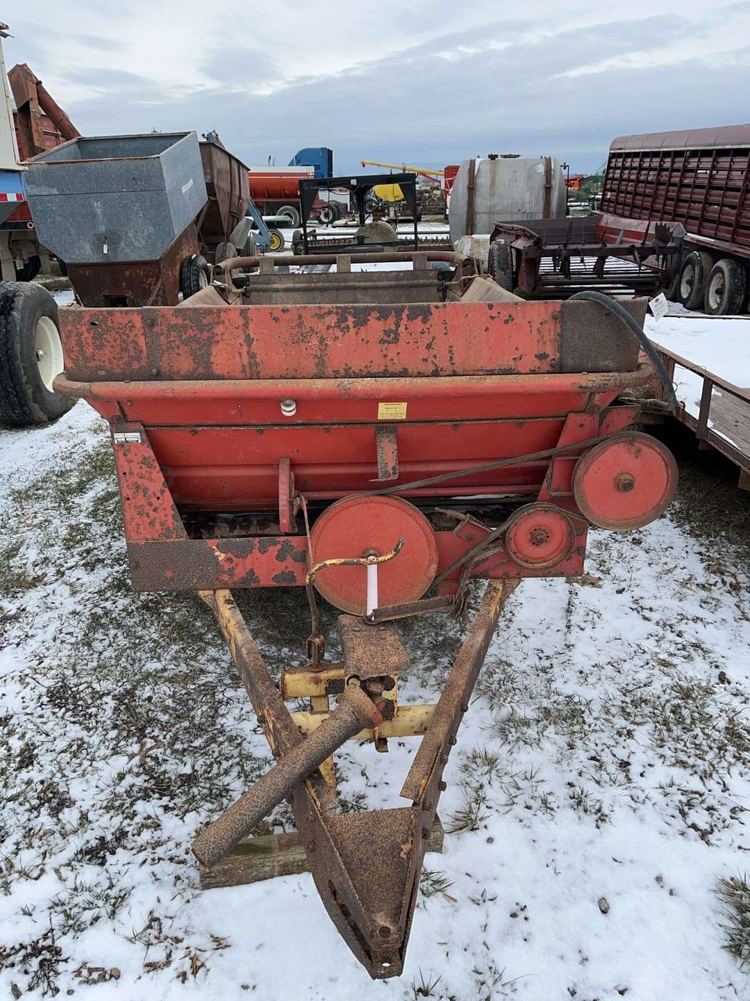 Image of New Holland 518 Primary image