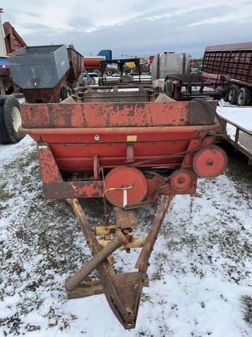 Main image New Holland 518