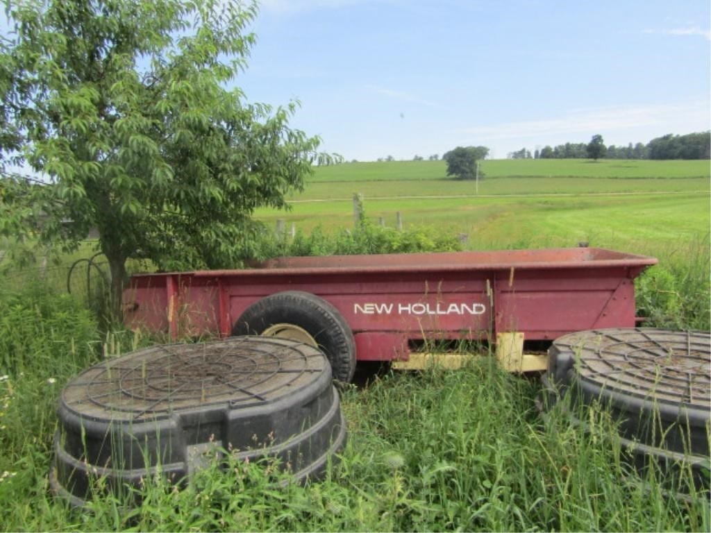 New Holland 519 Equipment Image0