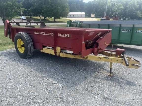 Image of New Holland 520 Primary image