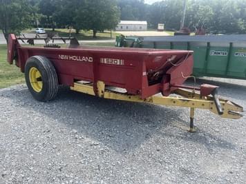 Main image New Holland 520