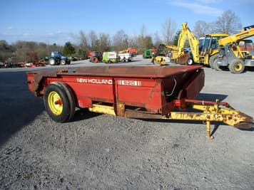 Main image New Holland 520