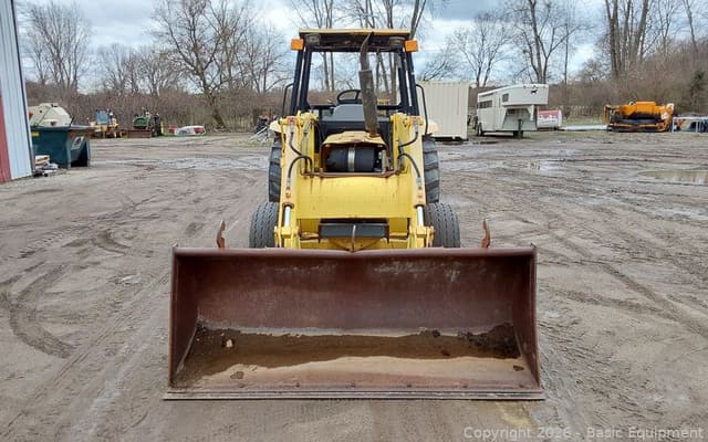 Image of New Holland 545D equipment image 2