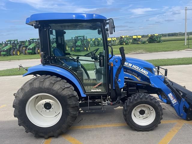 Image of New Holland Boomer 54D equipment image 2