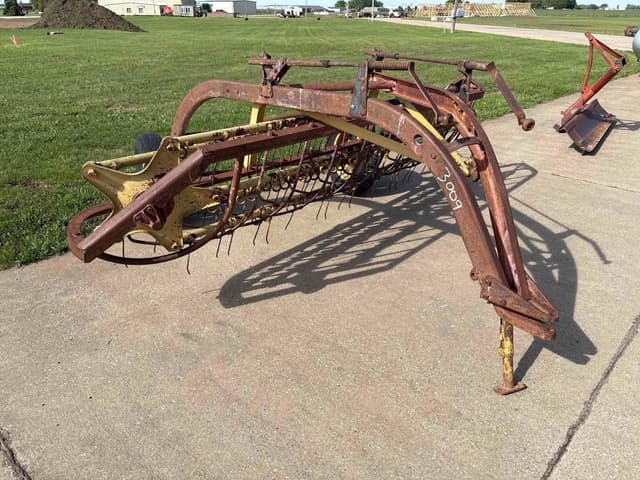 Image of New Holland 55 equipment image 1