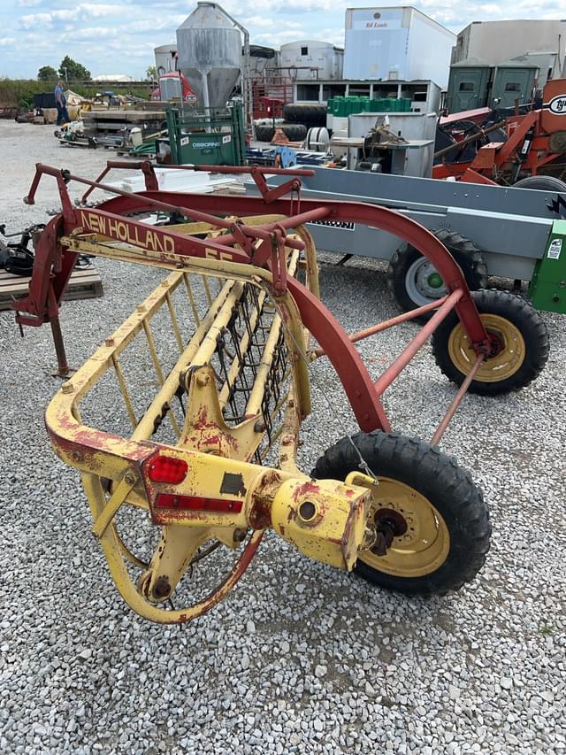 Image of New Holland 55 equipment image 4