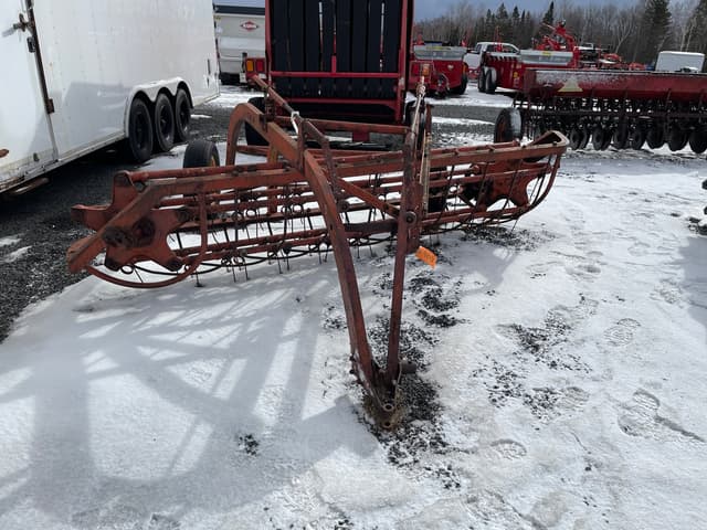 Image of New Holland 55 equipment image 1