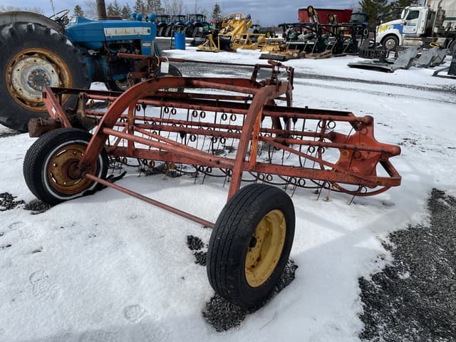 Image of New Holland 55 equipment image 3