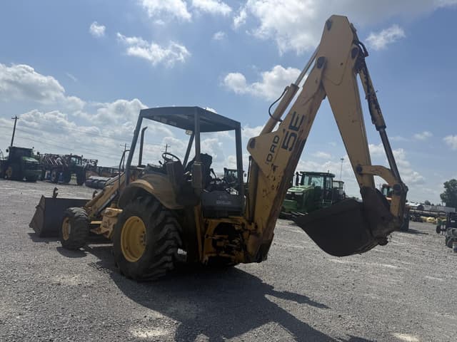Image of New Holland 555E equipment image 4