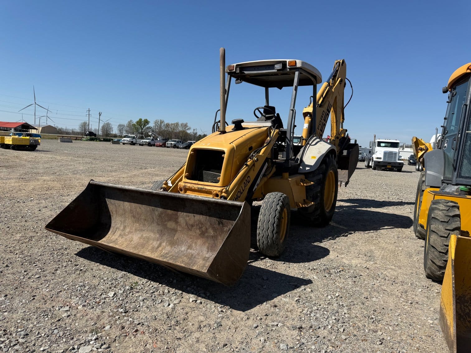 New Holland 555E Equipment Image0