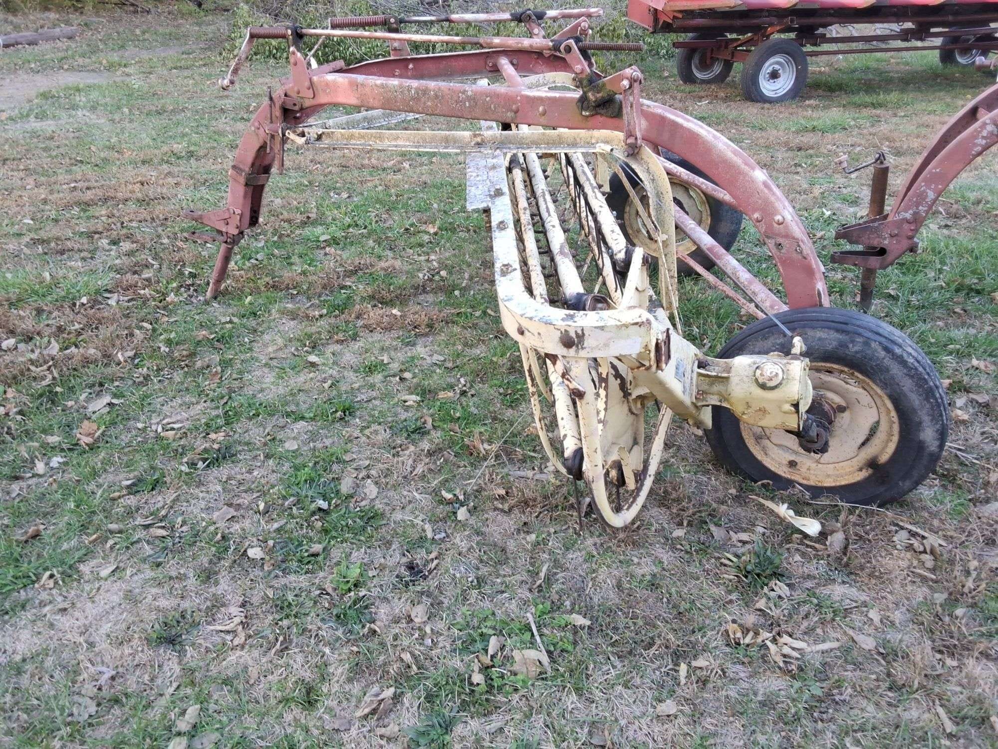 New Holland 56 Equipment Image0