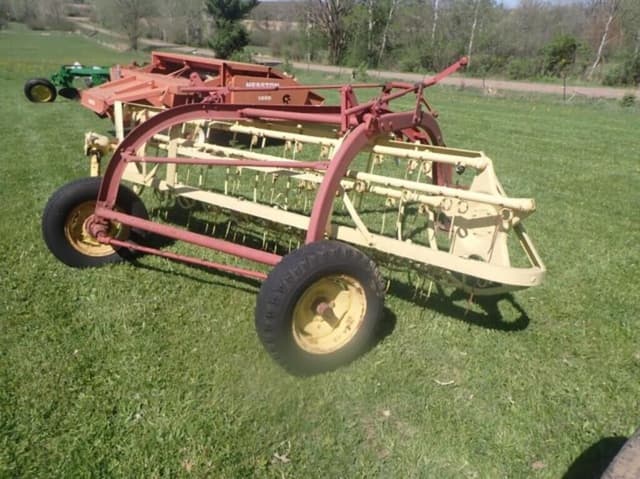 Image of New Holland 56 equipment image 3