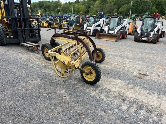 Image of New Holland 56 equipment image 4
