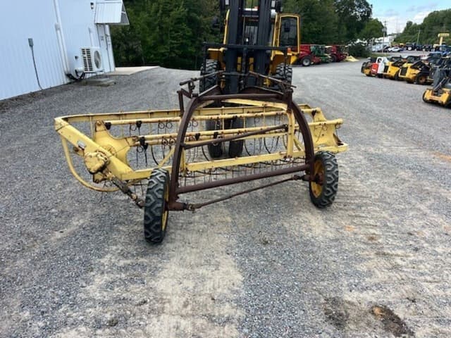 Image of New Holland 56 equipment image 3