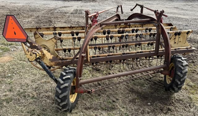 Image of New Holland 56 equipment image 3