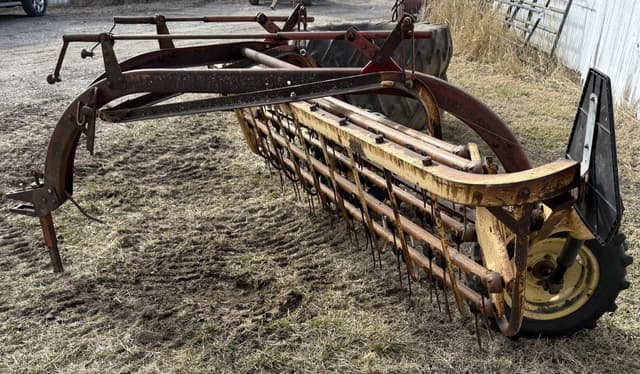 Image of New Holland 56 equipment image 2