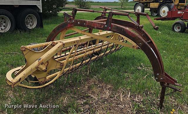 Image of New Holland 56 equipment image 2