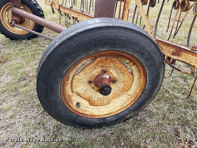 Thumbnail image New Holland 56 16