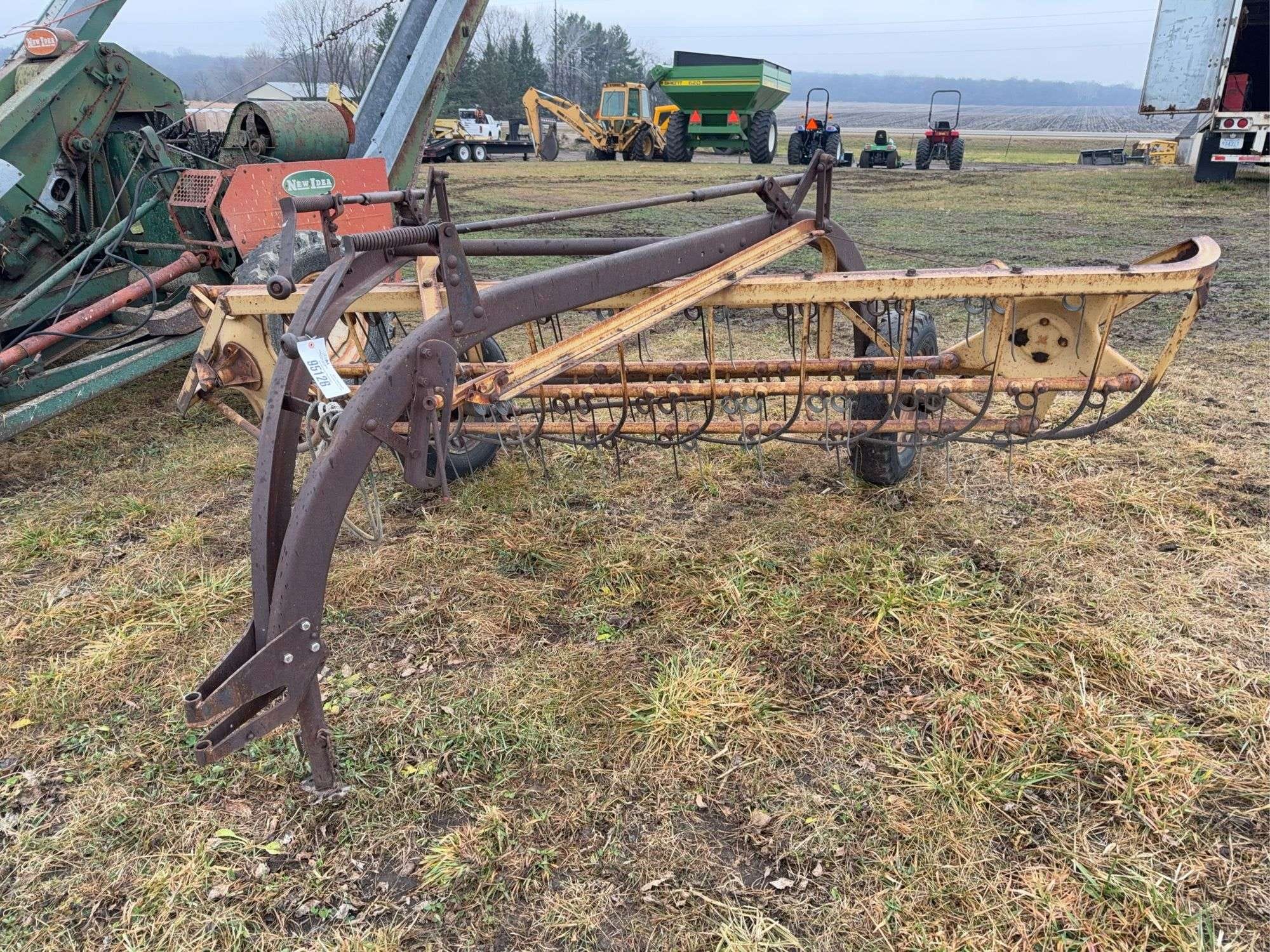 Main image New Holland 56