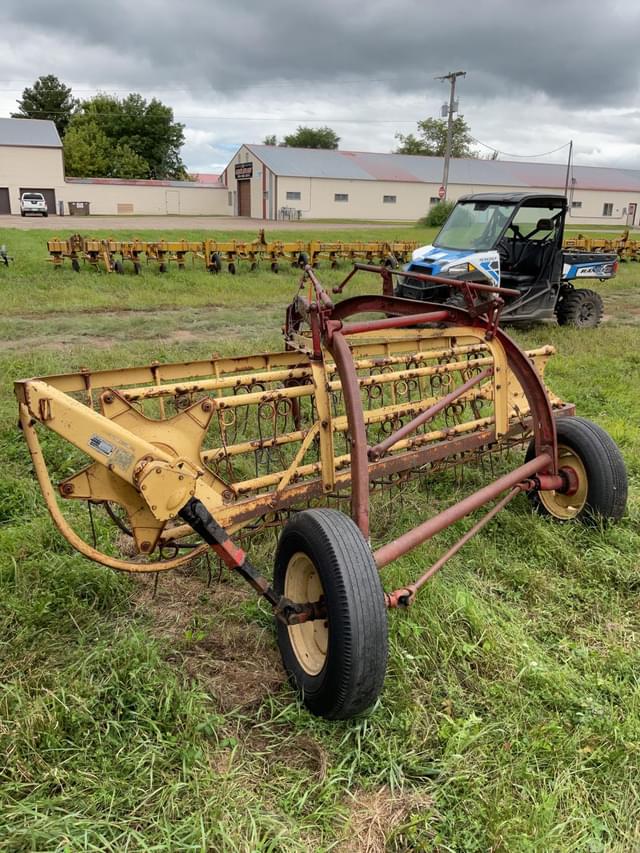 Image of New Holland 56 equipment image 4
