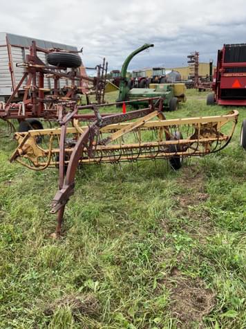 Main image New Holland 56