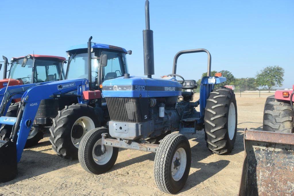Image of New Holland 5610 Primary image