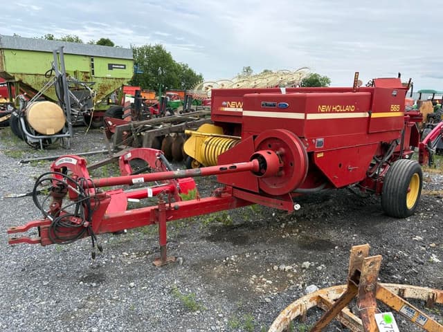Image of New Holland 565 equipment image 1