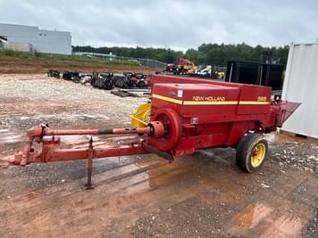 Main image New Holland 565