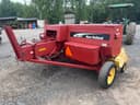 New Holland 565 Image