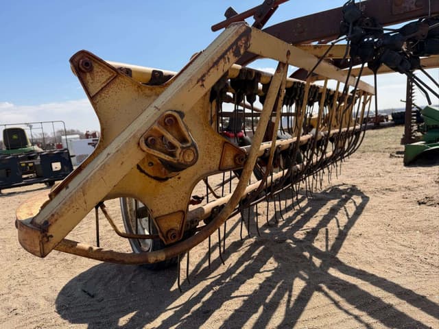 Image of New Holland 56B equipment image 4