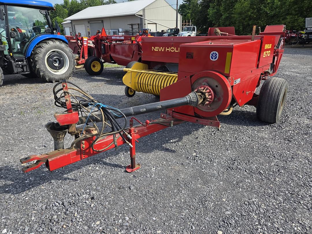 Image of New Holland 570 Primary image