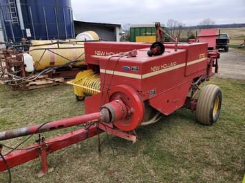 Main image New Holland 570