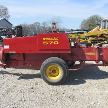 Main image New Holland 570