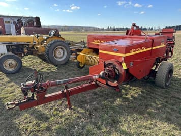 Main image New Holland 570