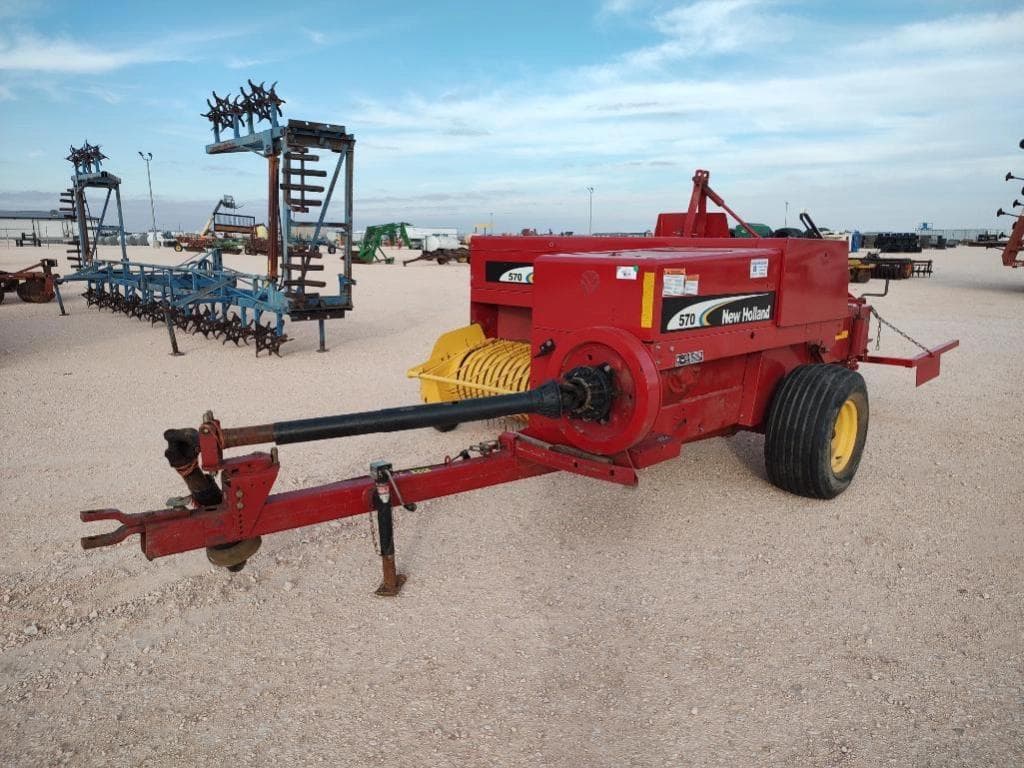 Image of New Holland 570 Primary image