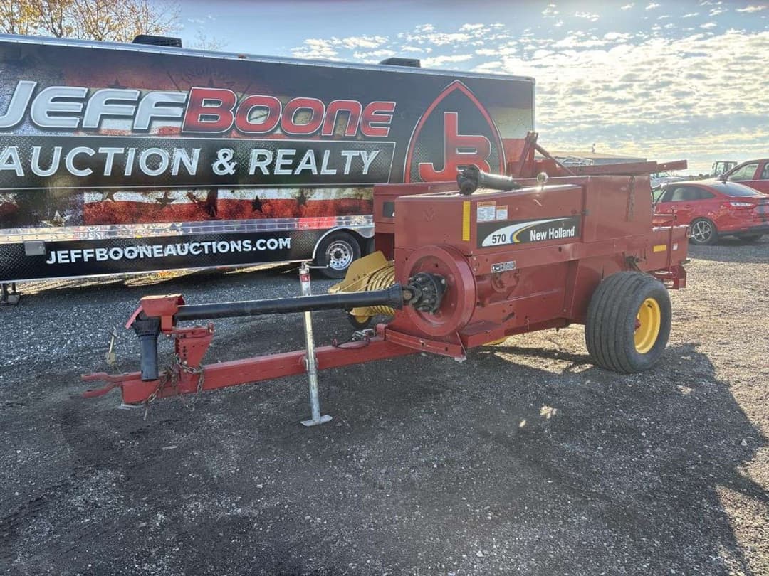 Image of New Holland 570 Primary image