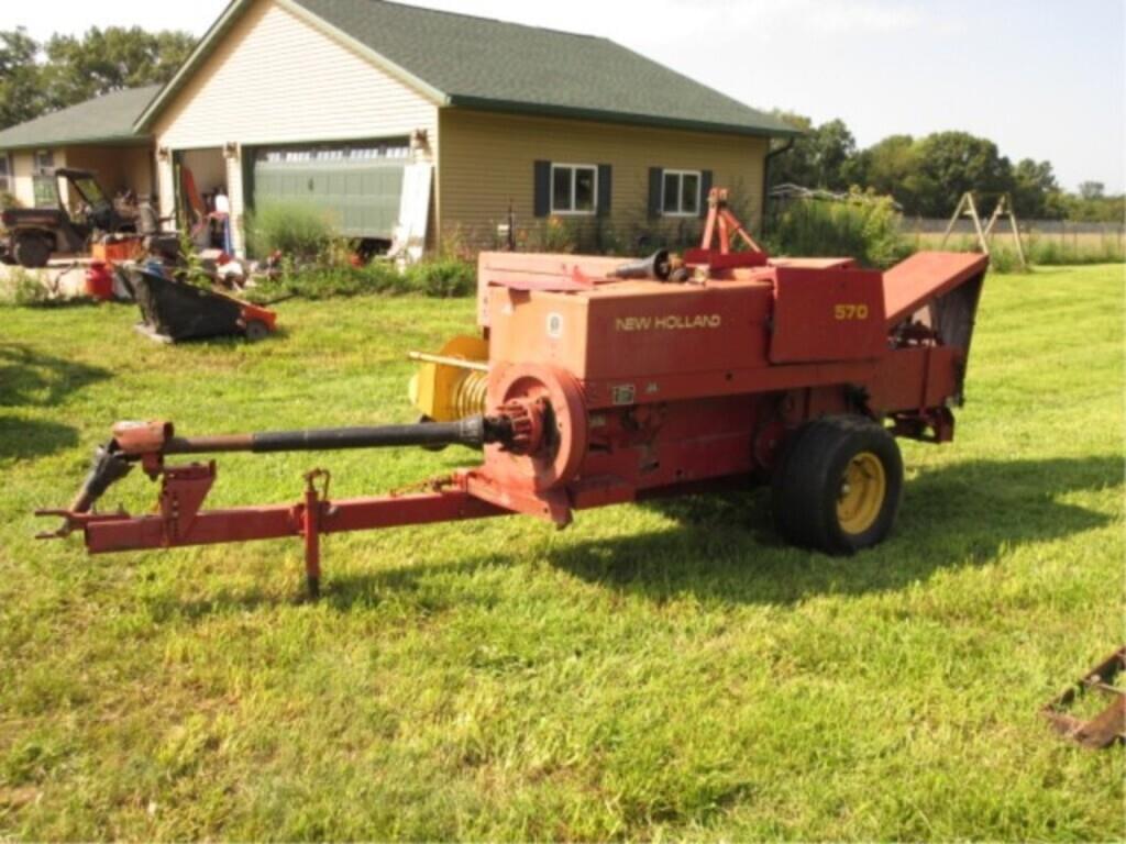 Image of New Holland 570 Primary image