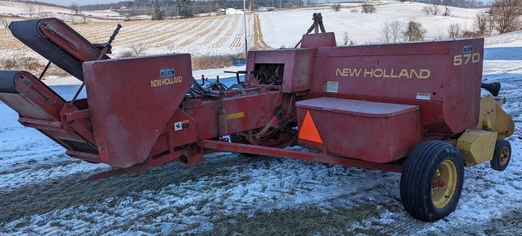 Main image New Holland 570