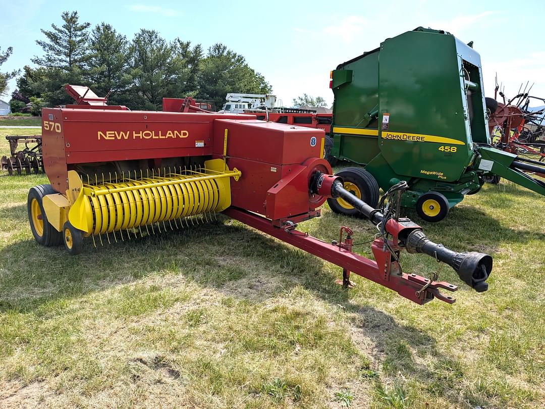 Image of New Holland 570 Primary image