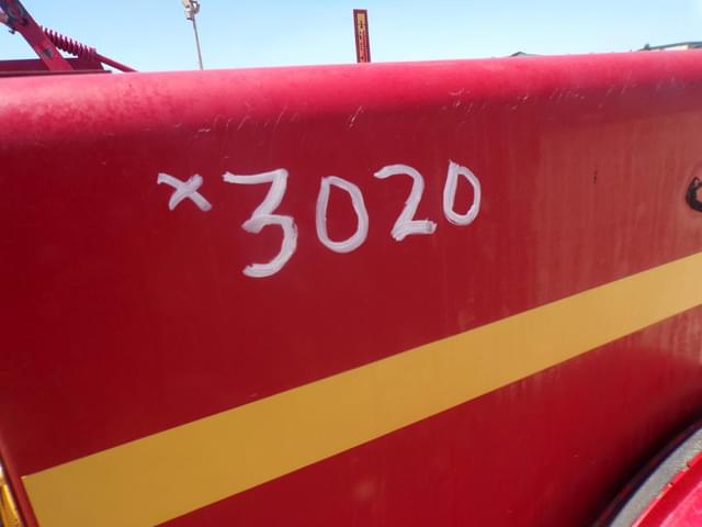 Image of New Holland 575 equipment image 1