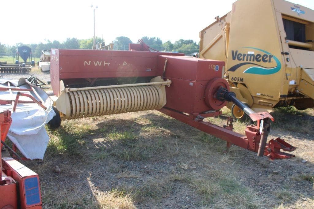 Image of New Holland 575 Image 0