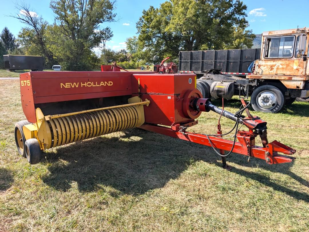 Image of New Holland 575 Primary image