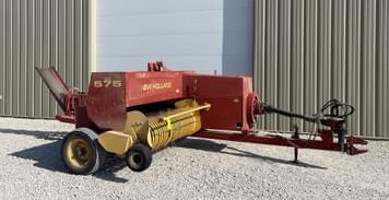 Main image New Holland 575