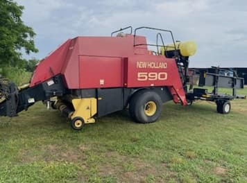 Main image New Holland 590