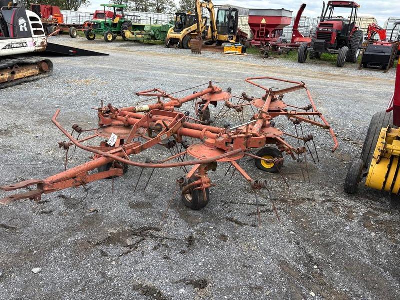 Image of New Holland 169 Image 1