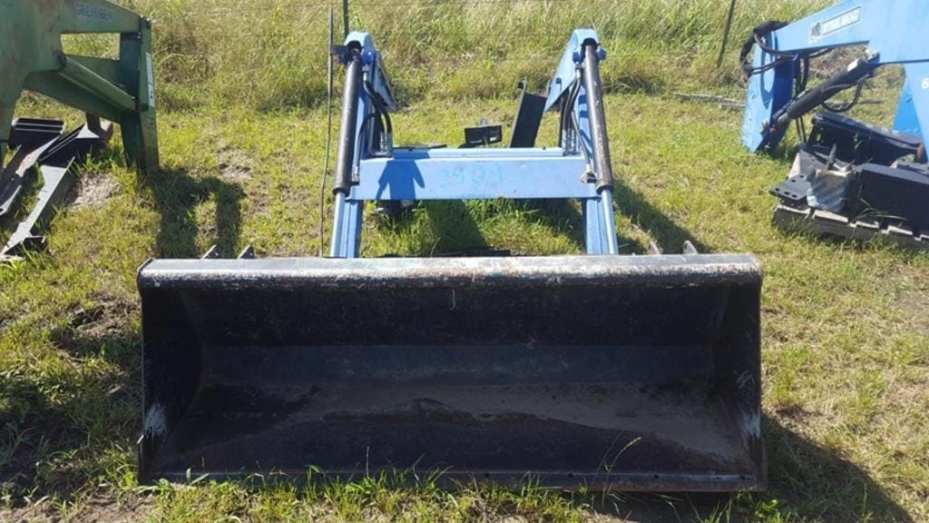 Main image New Holland 610TL