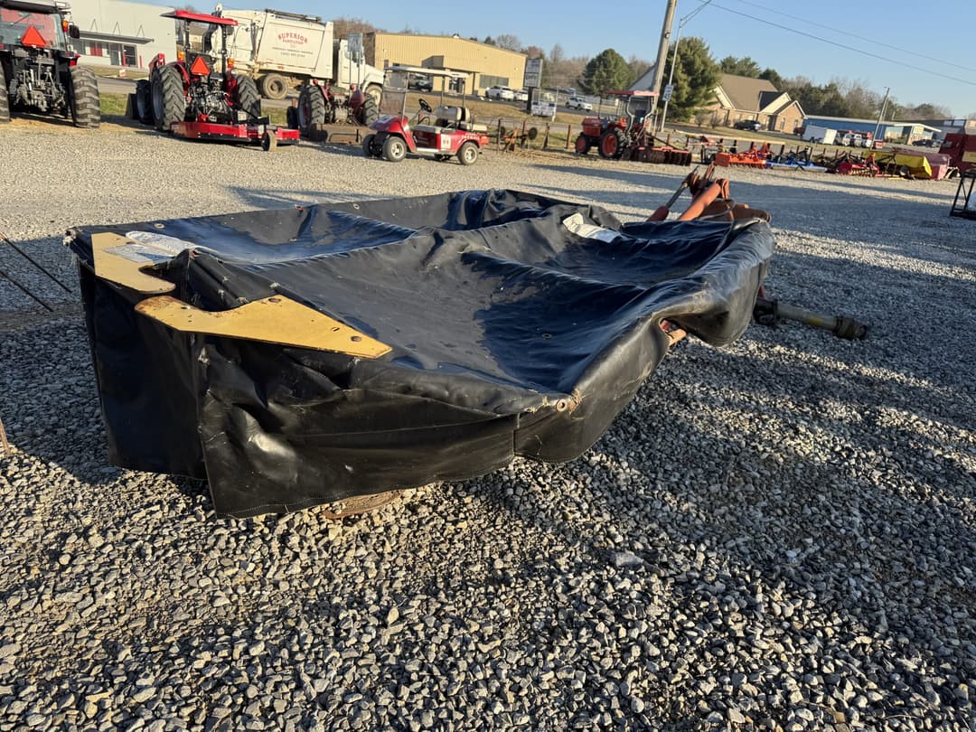 Image of New Holland 615 Image 1