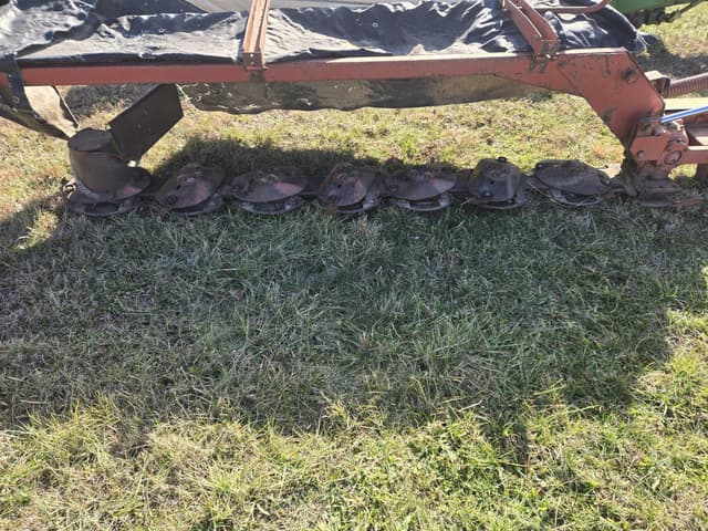 Image of New Holland 616 equipment image 4